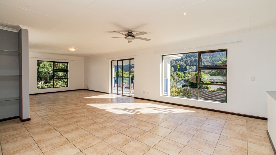 3 Bedroom Property for Sale in Meedingsride Western Cape